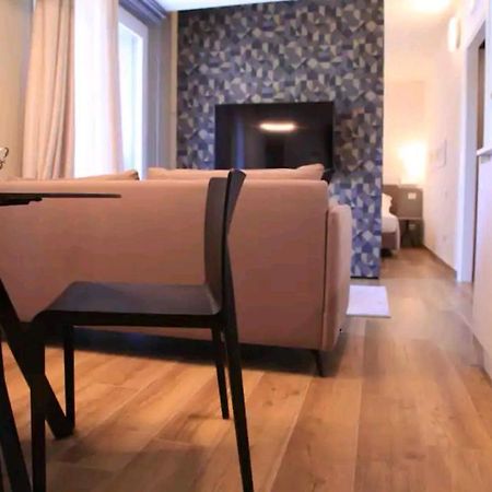 A&G Suites Parma Bagian luar foto