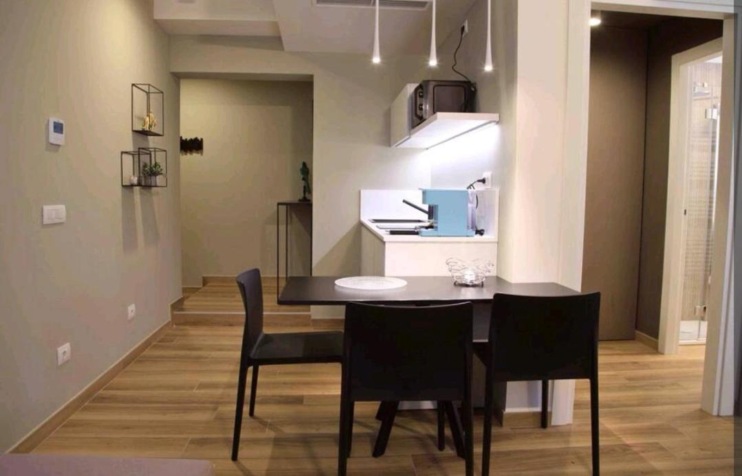 A&G Suites Parma Bagian luar foto